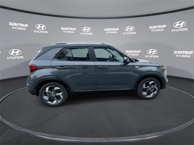 Photo of 2025 Ecotronic Gray w/Black Roof Hyundai VENUE