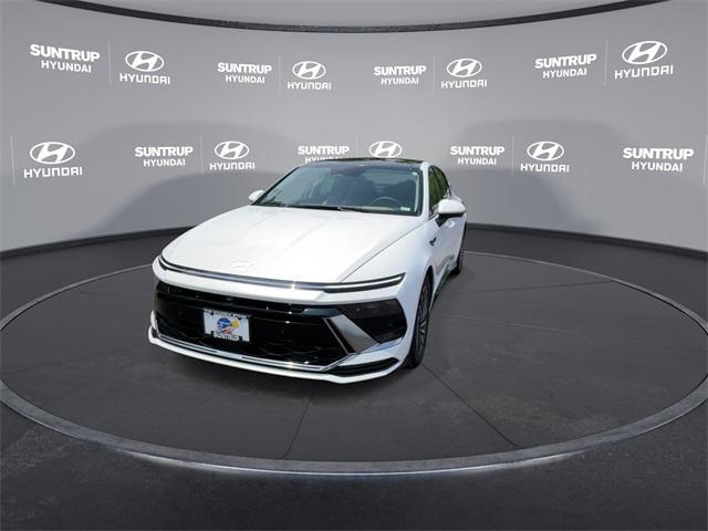 Photo of 2025 Serenity White Hyundai SONATA Hybrid