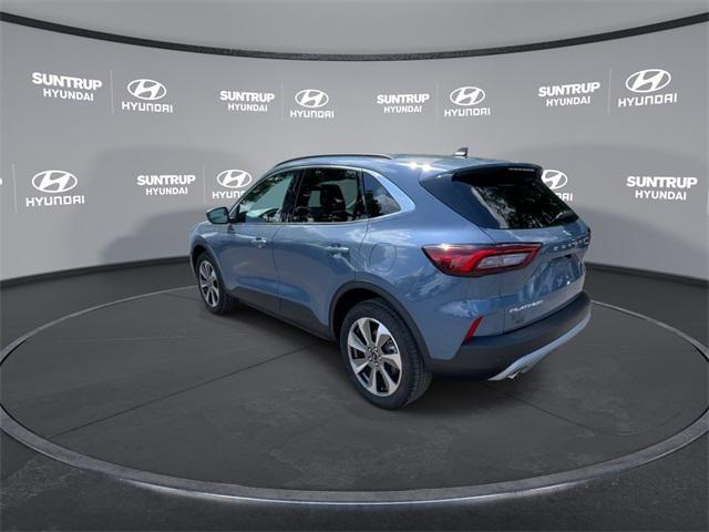 Photo of 2023 Vapor Blue Metallic Ford Escape