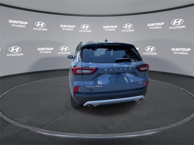 Photo of 2023 Vapor Blue Metallic Ford Escape