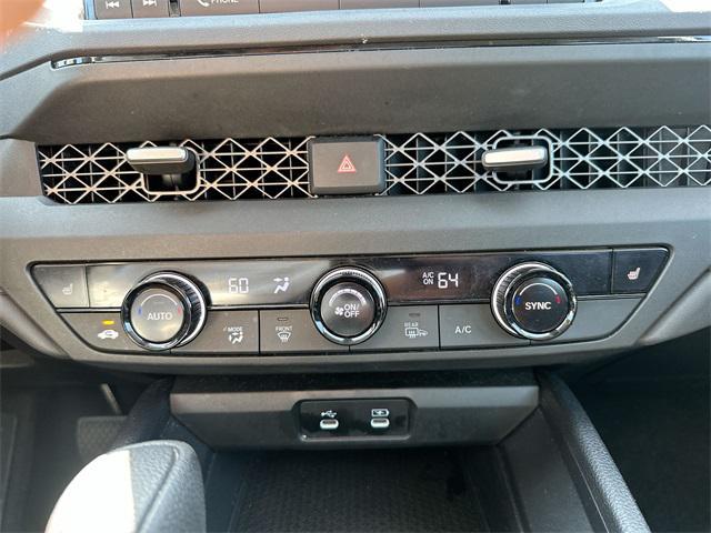 Photo of 2024 Crystal Black Pearl Honda Accord