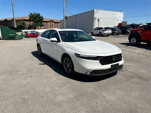 Photo of 2024 Crystal Black Pearl Honda Accord