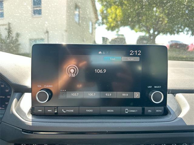 Photo of 2024 Crystal Black Pearl Honda Accord