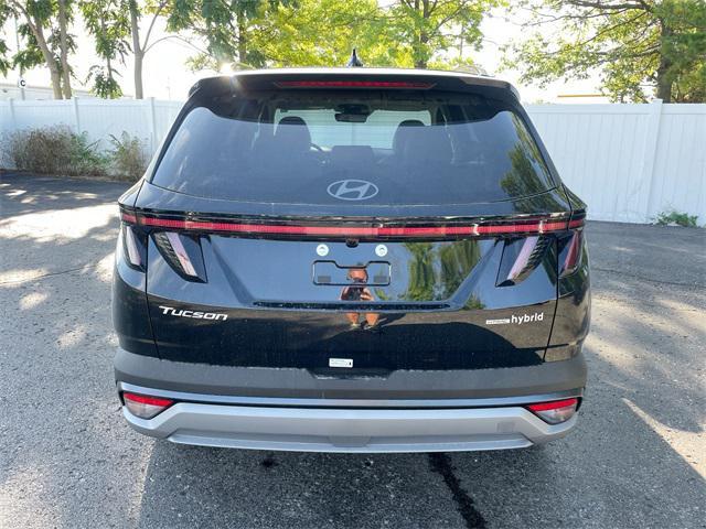 Photo of 2025 Ash Hyundai TUCSON Hybrid