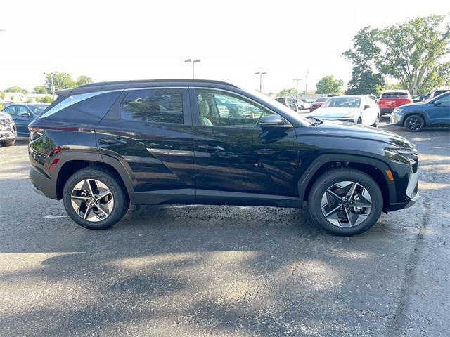 Photo of 2025 Ash Hyundai TUCSON Hybrid