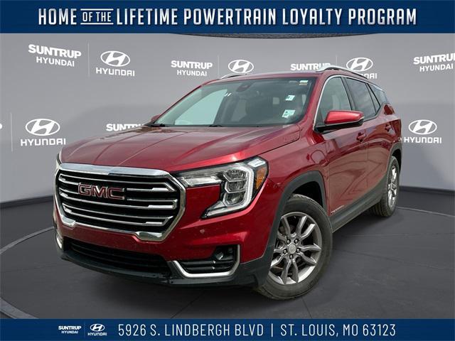 Photo of 2024 Volcanic Red Tintcoat GMC Terrain