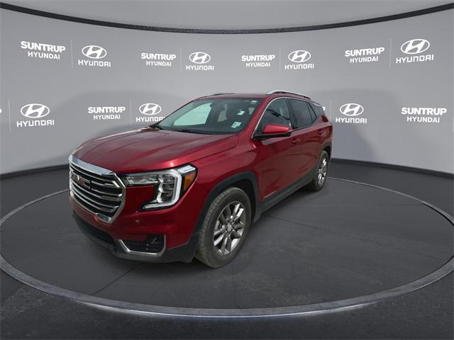 Photo of 2024 Volcanic Red Tintcoat GMC Terrain