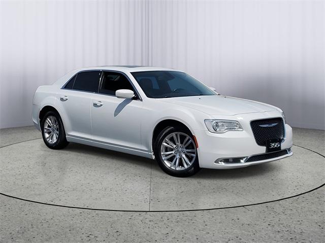 2017 Chrysler 300