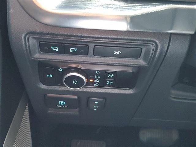 Photo of 2023 Oxford White Ford F-150