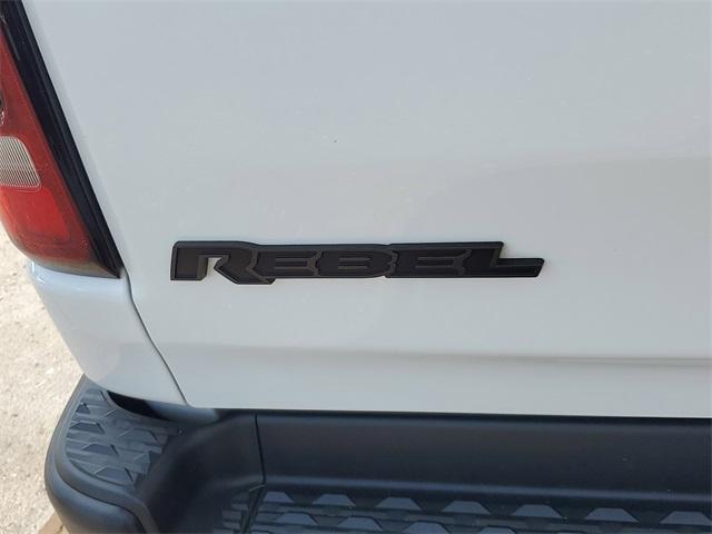 Photo of 2019 Bright White Clearcoat RAM 1500