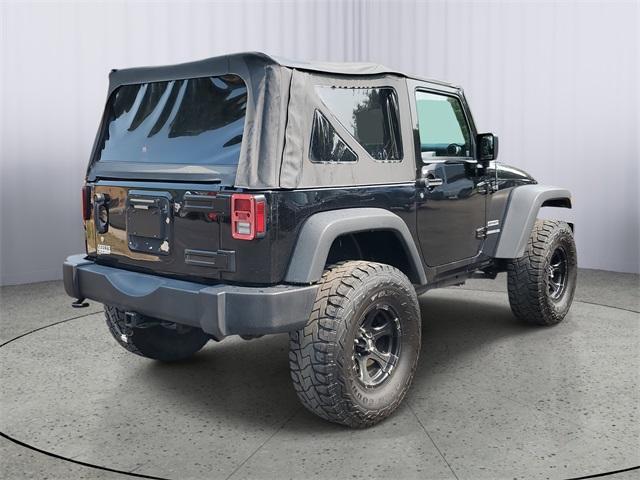 Photo of 2017 Black Clearcoat Jeep Wrangler