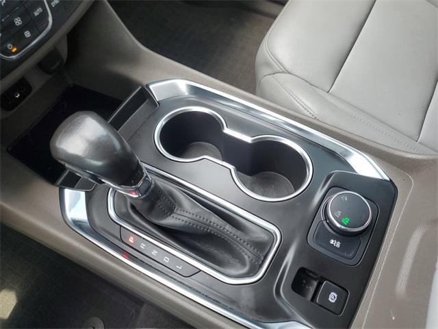 Photo of 2021 Black Cherry Metallic Chevrolet Traverse