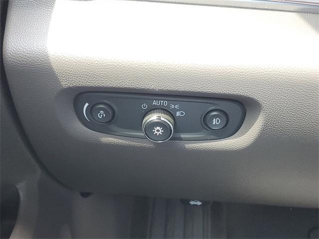 Photo of 2021 Black Cherry Metallic Chevrolet Traverse