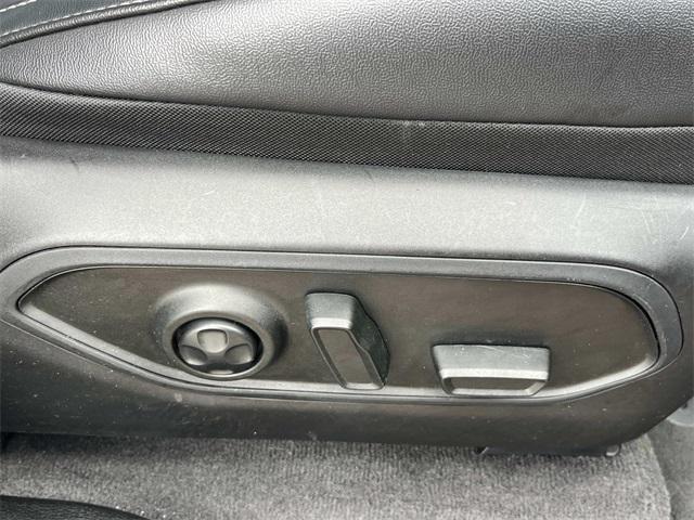 Photo of 2021 Silver Zynith Jeep Grand Cherokee L
