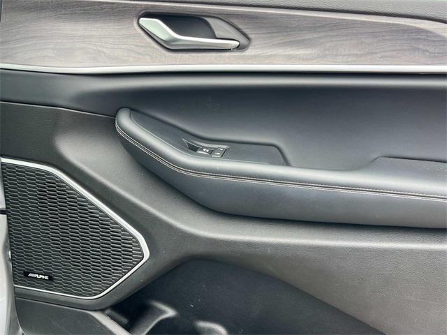 Photo of 2021 Silver Zynith Jeep Grand Cherokee L