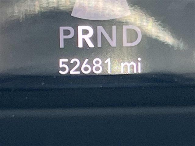 Photo of 2021 Bright White Clearcoat Jeep Gladiator