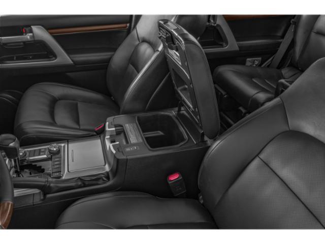 Photo of 2019 Blizzard Pearl Toyota Land Cruiser