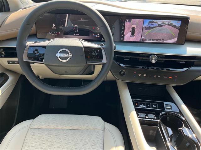 Photo of 2025 Super Black Nissan Murano