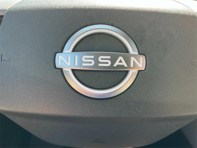 Photo of 2025 Super Black Nissan Murano
