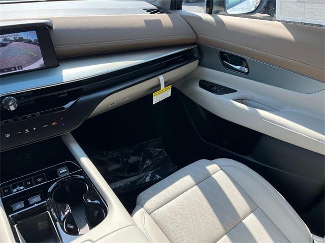 Photo of 2025 Super Black Nissan Murano