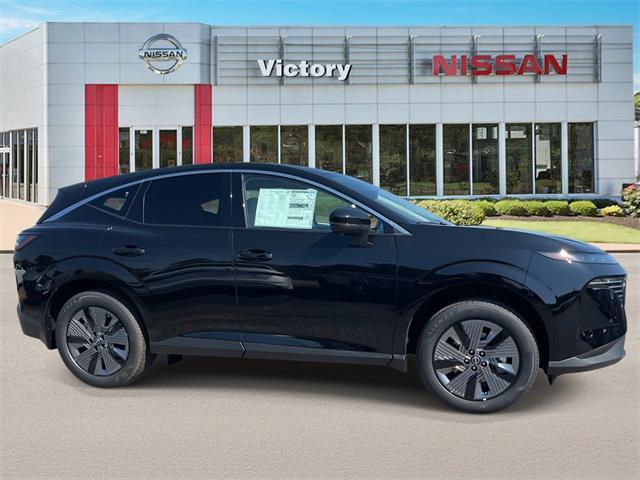 Photo of 2025 Super Black Nissan Murano