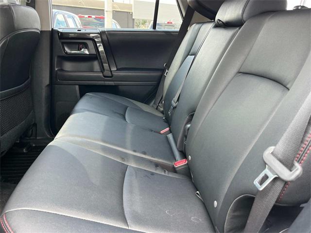 Photo of 2022 White Toyota 4Runner