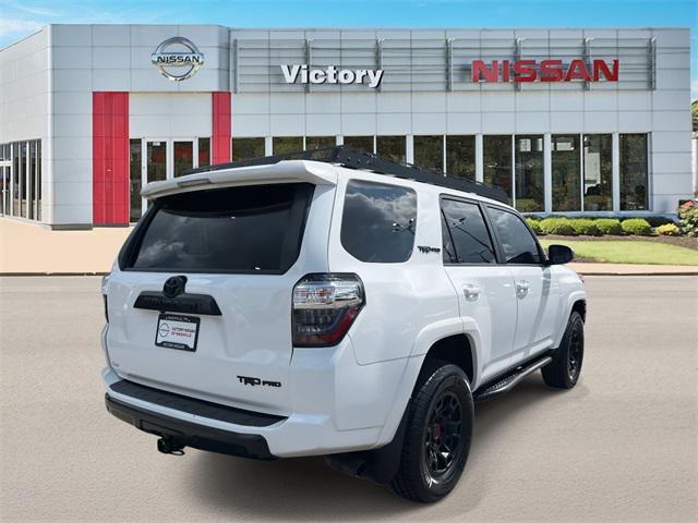 Photo of 2022 White Toyota 4Runner