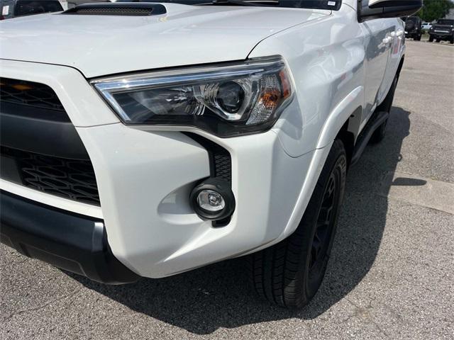 Photo of 2022 White Toyota 4Runner
