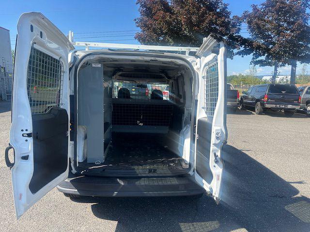 Photo of 2016 Bright White RAM ProMaster City