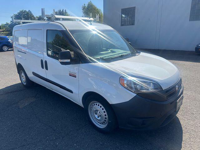 Photo of 2016 Bright White RAM ProMaster City