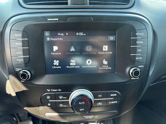 Photo of 2018 GREY Kia Soul