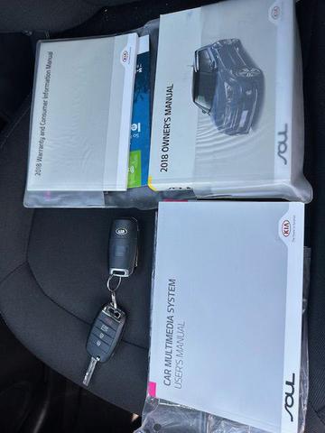 Photo of 2018 GREY Kia Soul
