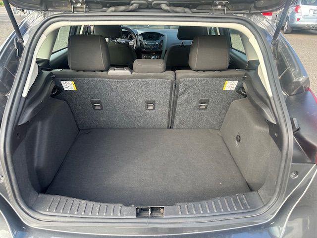 Photo of 2015 GREY Ford Focus