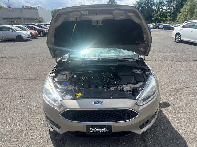 Photo of 2015 GOLD Ford Focus