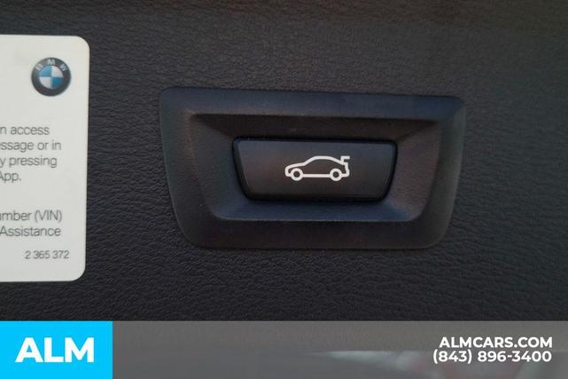 Photo of 2019 Alpine White BMW X1