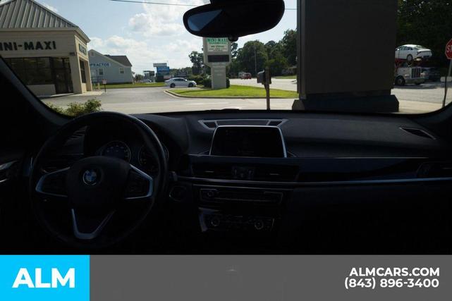 Photo of 2019 Alpine White BMW X1