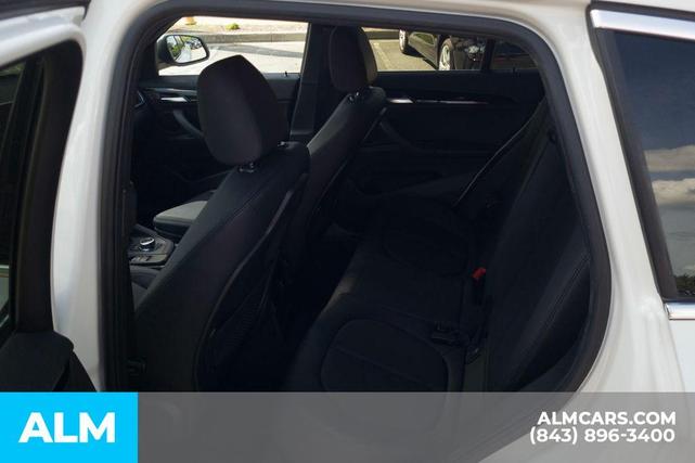 Photo of 2019 Alpine White BMW X1