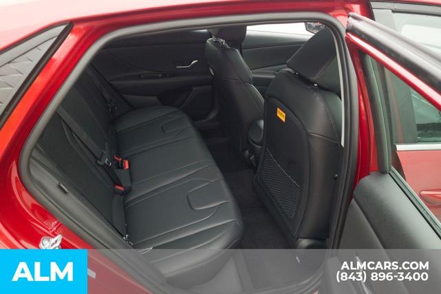 Photo of 2025 Red Hyundai ELANTRA