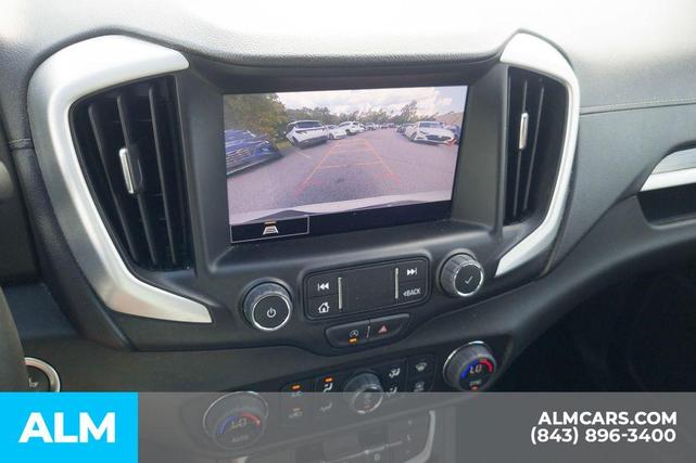 Photo of 2023 Summit White GMC Terrain