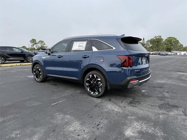 Photo of 2025 Midnight Black Kia Sorento