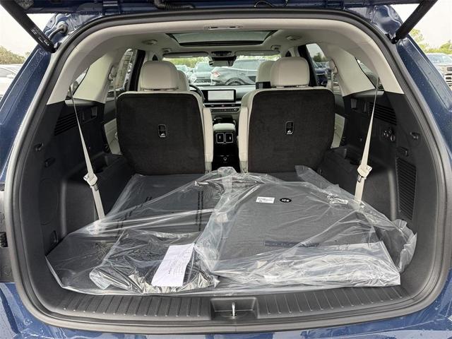 Photo of 2025 Midnight Black Kia Sorento