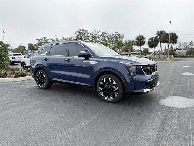 Photo of 2025 Midnight Black Kia Sorento