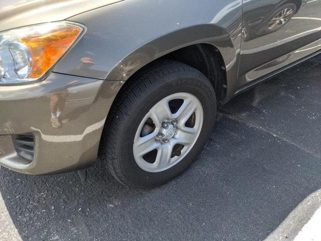Photo of 2012 Brown Toyota RAV4