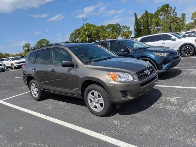 Photo of 2012 Brown Toyota RAV4