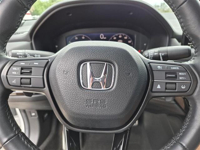 Photo of 2024 Platinum White Honda Accord Hybrid