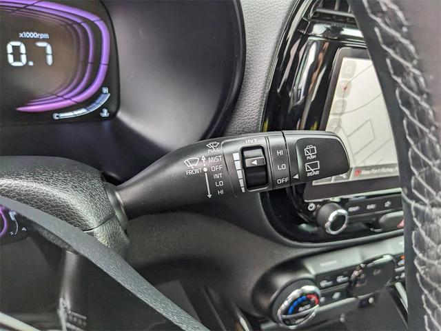 Photo of 2025 Gravity Gray Kia Soul