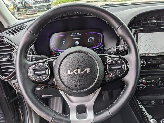 Photo of 2025 Gravity Gray Kia Soul