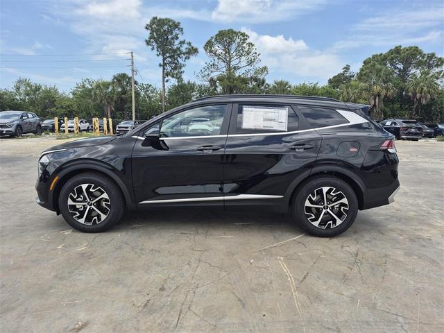 Photo of 2025 Ebony Black Kia Sportage