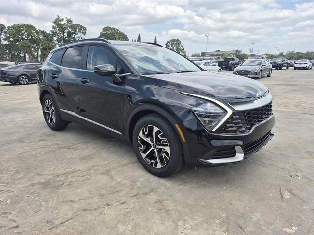 Photo of 2025 Ebony Black Kia Sportage