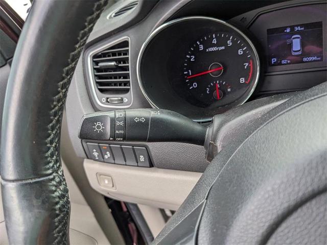 Photo of 2019 Venetian Red Pearl Metallic Kia Sedona